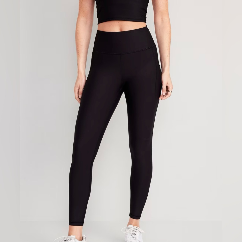 NEW Old Navy PowerSoft High-Waisted 7/8 Black Leggings, Size Small